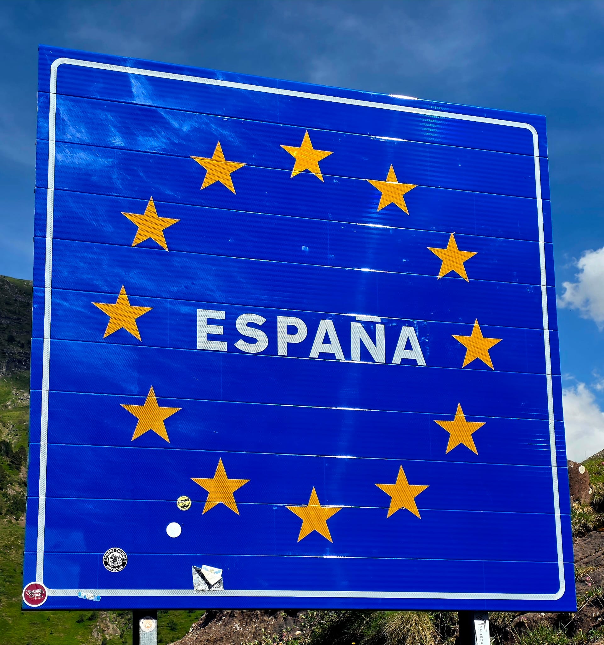 landsbord Spanje op de grens tussen Frankrijk en Spanje